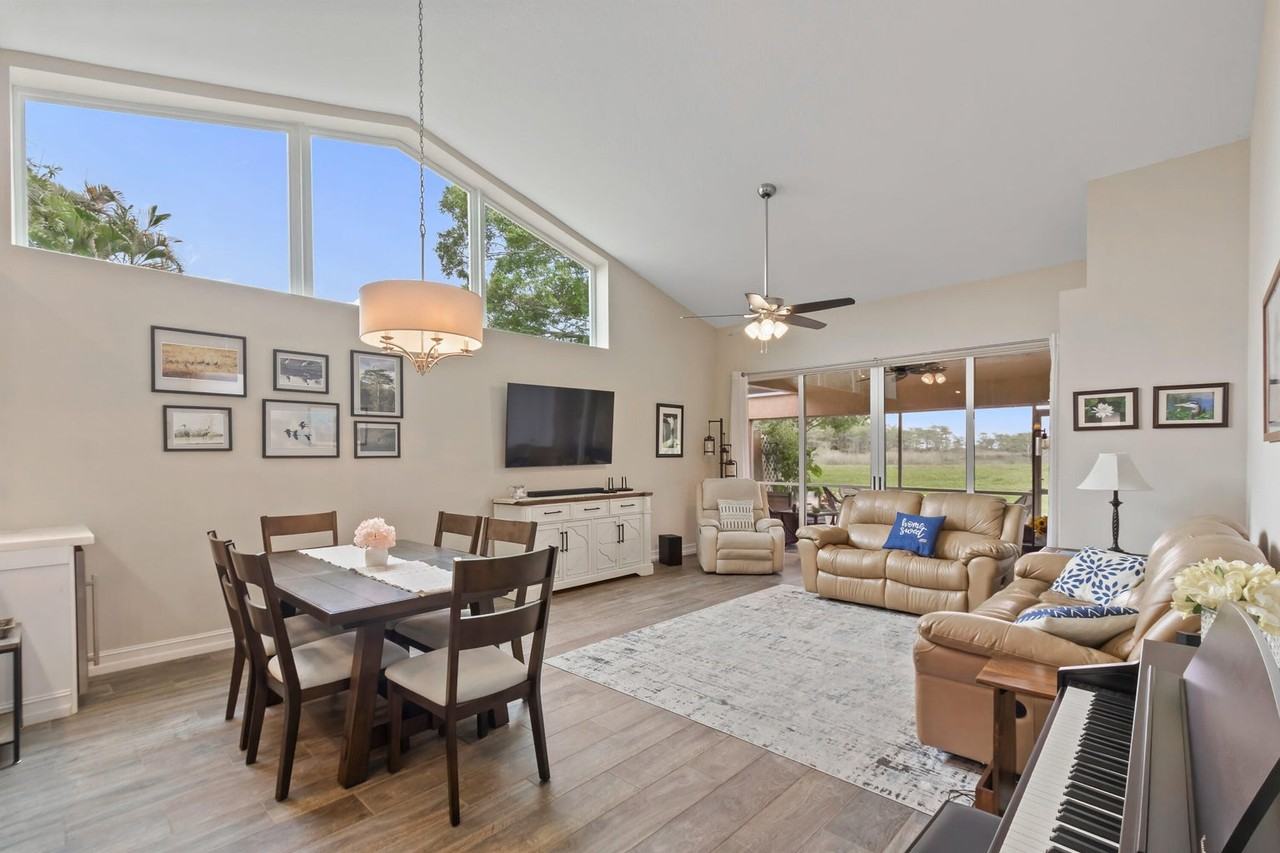 1401 Mahogany Place - Photo 4 of 20