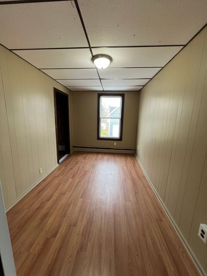 9 Burrill - Photo 3 of 31