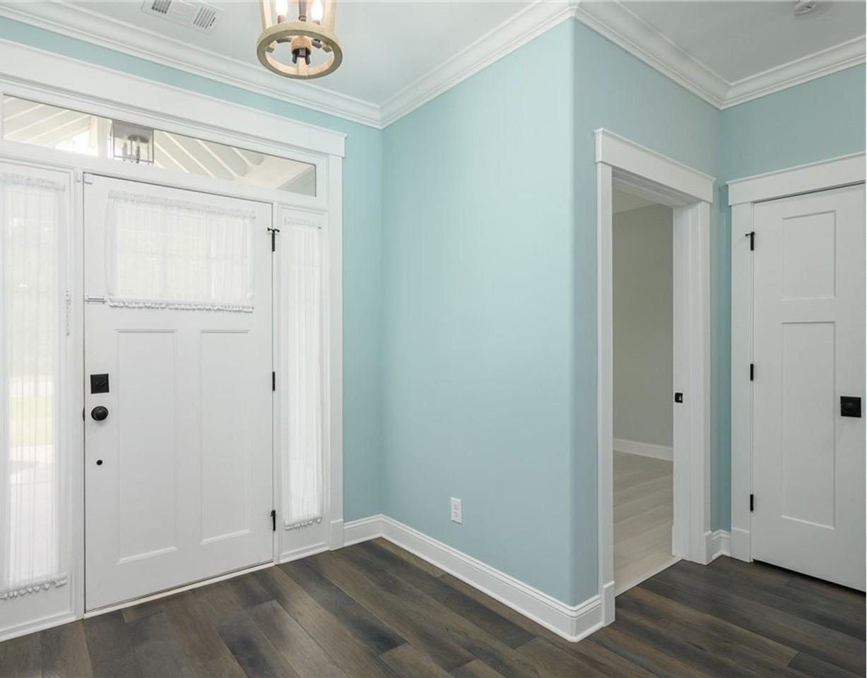 178 Wood Chuck Ln - Photo 2 of 23