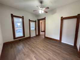 featured image of 121 E North St