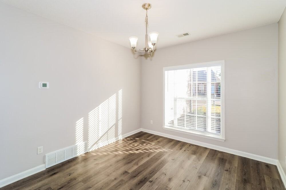 9168 Acadia Pl - Photo 7 of 17