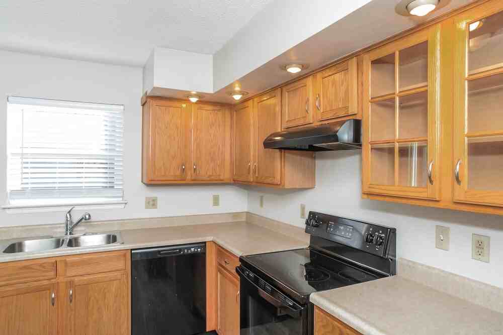 1829 Blue Pine Ln - Photo 7 of 19