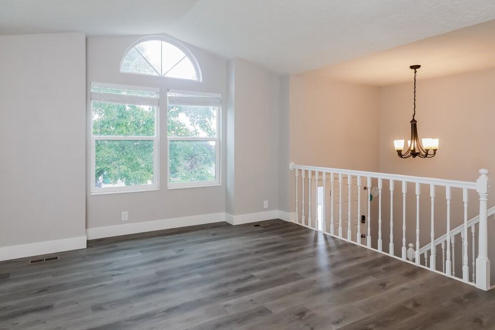 1201 En - Photo 5 of 17