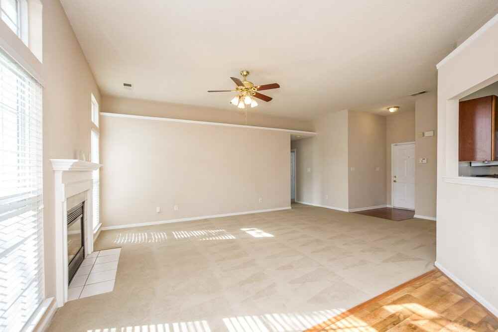 3744 Sedgewick Dr Sw - Photo 4 of 14