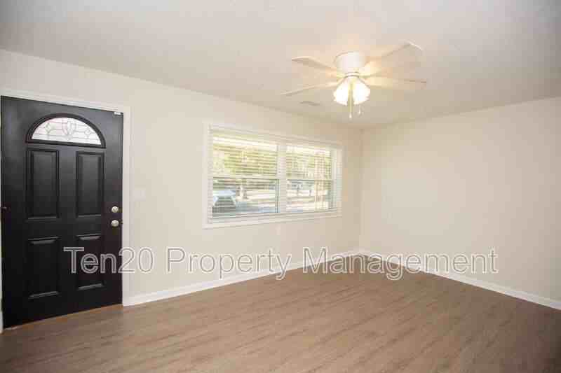 8334 Canaan Dr - Photo 2 of 14