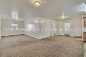 featured image of 215 En #12