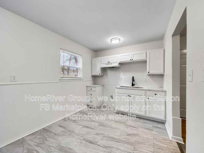 4910 Vista St - Photo 6 of 20