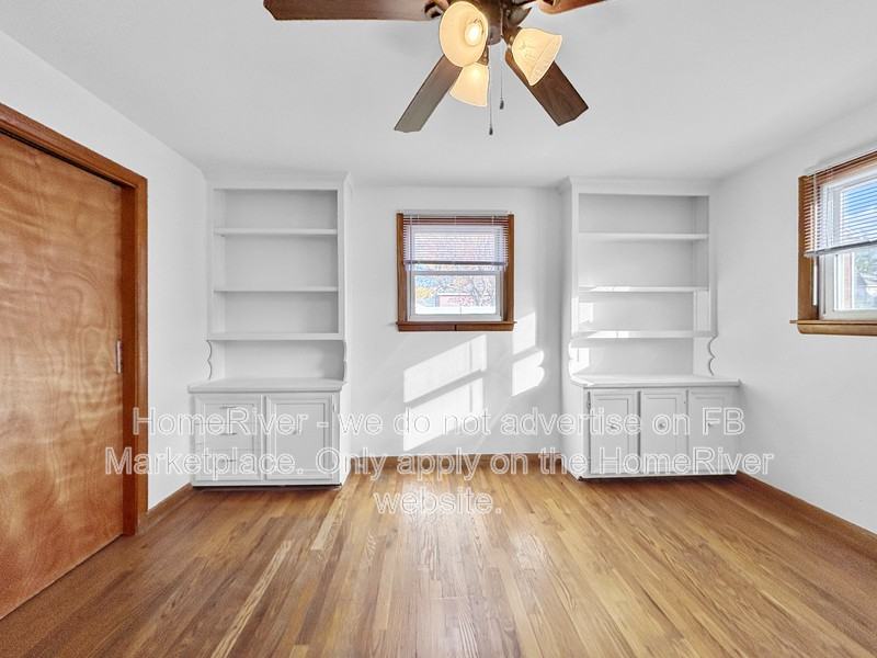 1406 N Mercer St - Photo 5 of 22