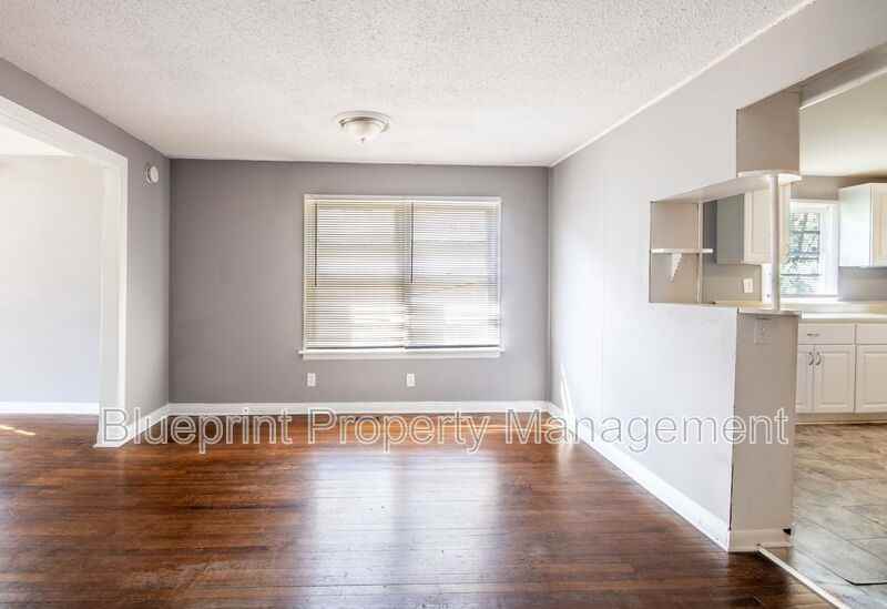 2242 3rd Ave S - Photo 6 of 12