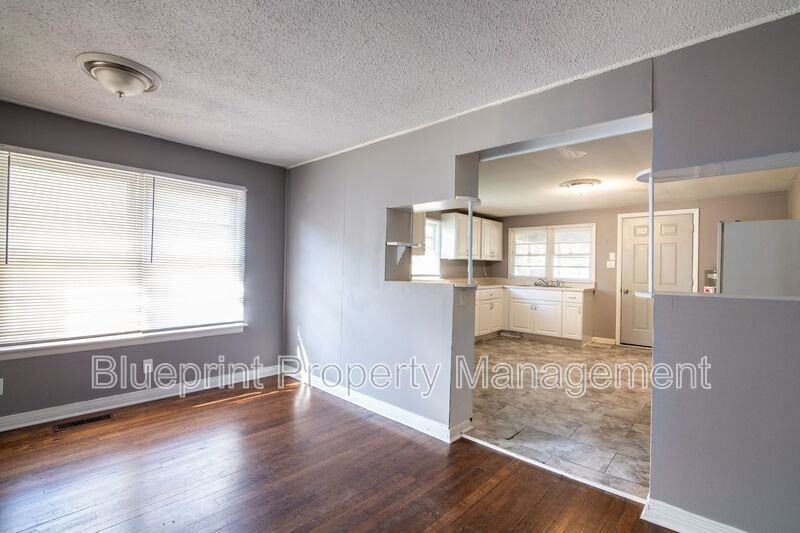 2242 3rd Ave S - Photo 7 of 12