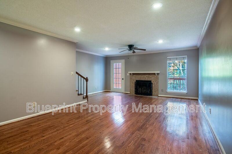 118 Ridge Park Drive - Photo 2 of 15