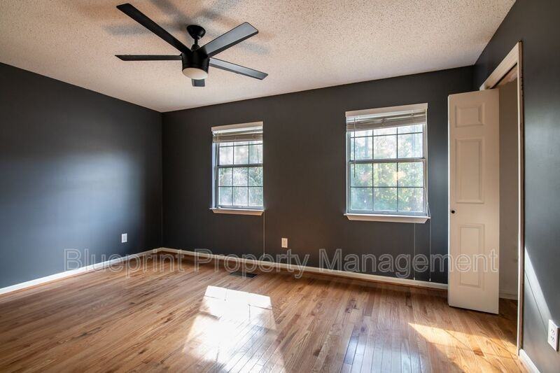 118 Ridge Park Drive - Photo 4 of 15