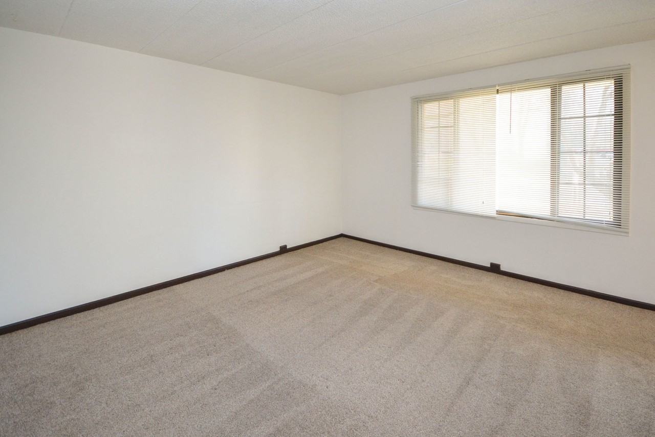 Northern Hills Apartments - Photo 4 of 11