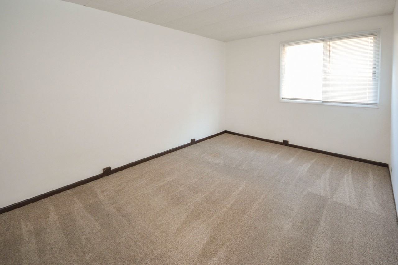 Northern Hills Apartments - Photo 5 of 11