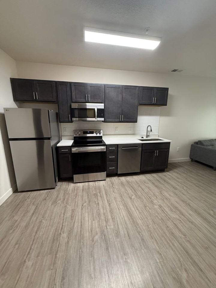 MONTEREY APARTMENTS - Photo 4 of 15