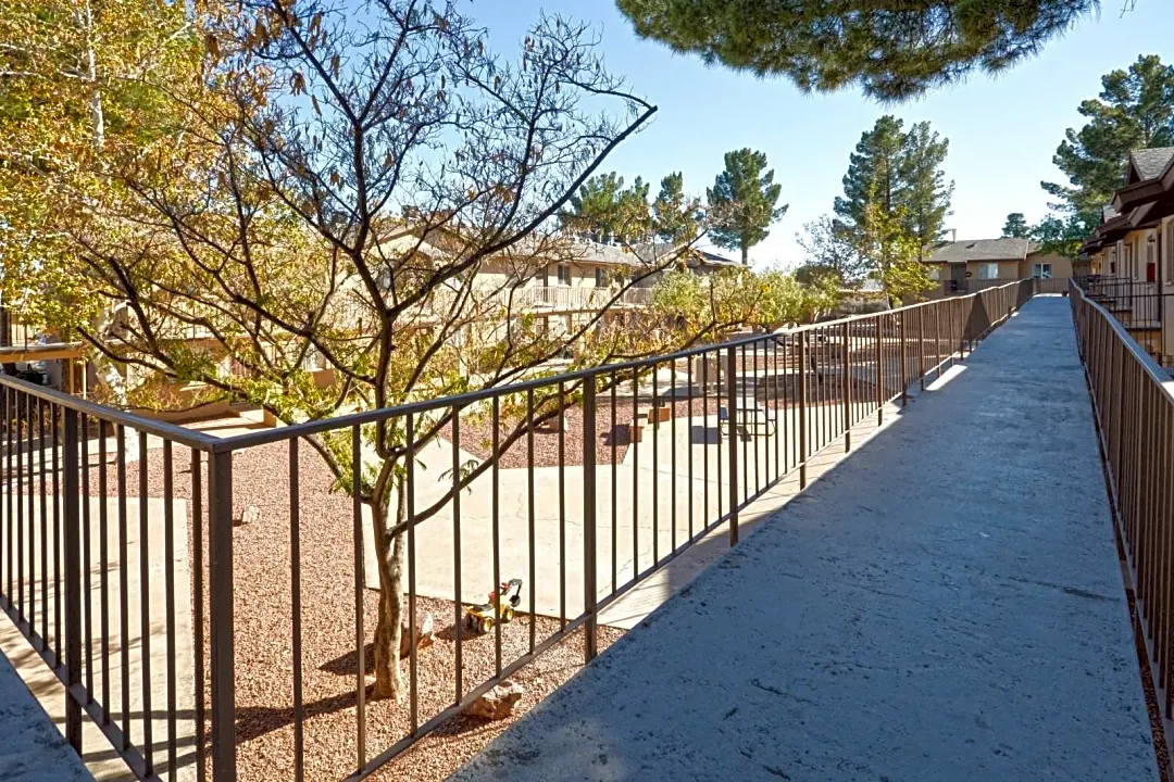 Canyon vista - Photo 2 of 50