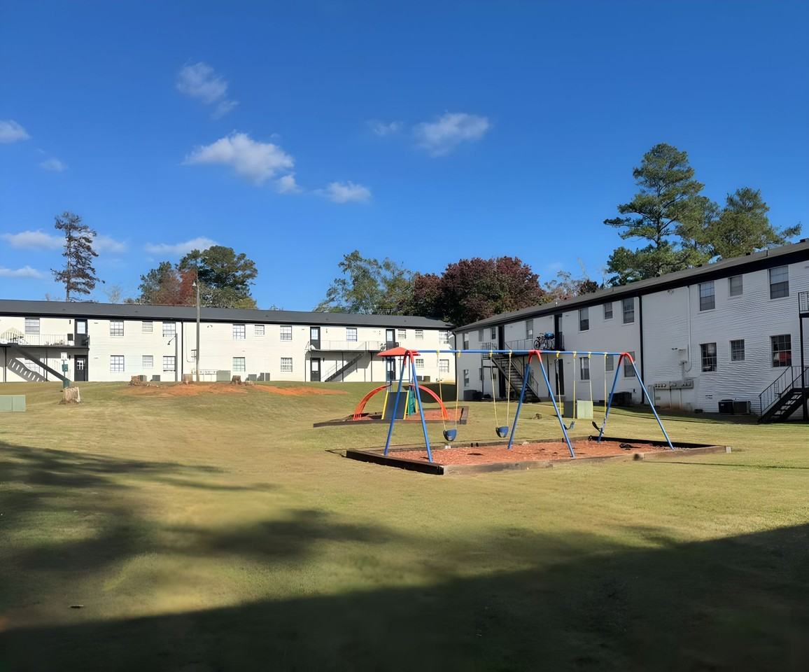 GET ONE MONTH FREE RENT TODAY/RECIBE UN MES DE RENTA GRATIS HOY - Photo 7 of 24