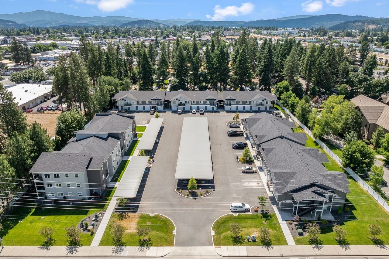 The Landmark - Photo 2 of 34