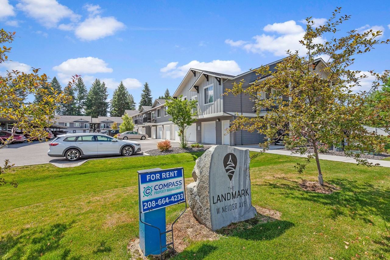 The Landmark - Photo 4 of 34