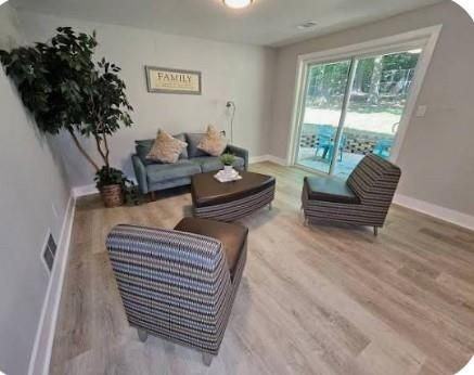 2968 Mcglynn Ct - Photo 3 of 5