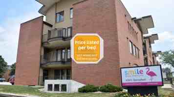 featured image of 408 E Springfield Ave