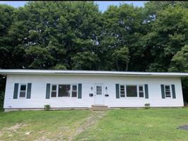 featured image of 207 Main St