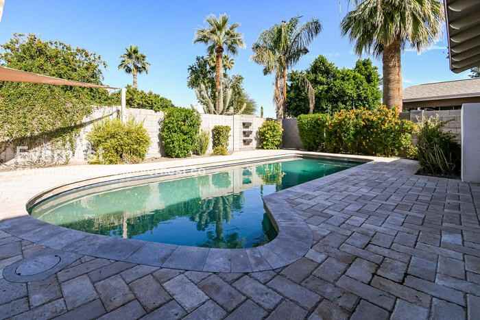 8726 Bonnie Rose Avenue - Photo 2 of 41