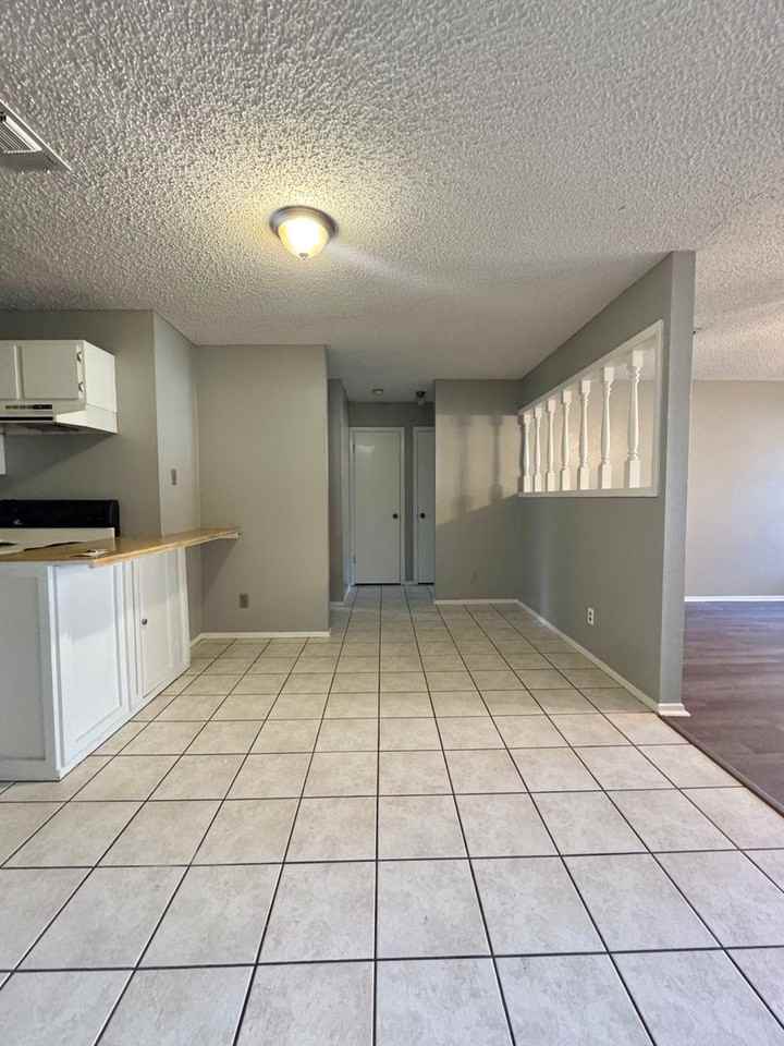 1133 Tres Rios Dr - Photo 7 of 10