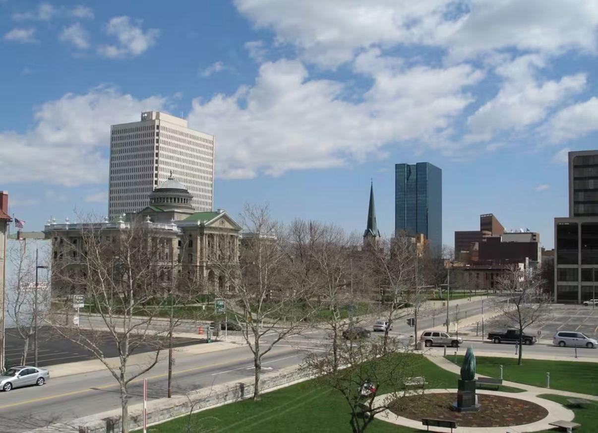 The Okun Produce Building - Photo 5 of 8