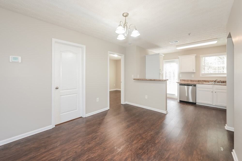 1012 Weatherwood Pl - Photo 6 of 17