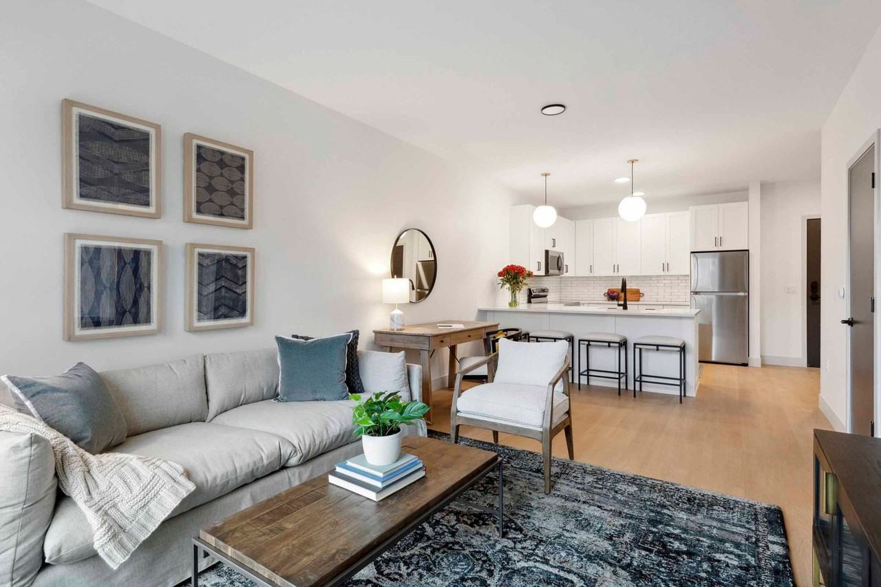 The Reeve Lakeside Apartments - 4600 Lake Road Ave Robbinsdale MN | Zumper