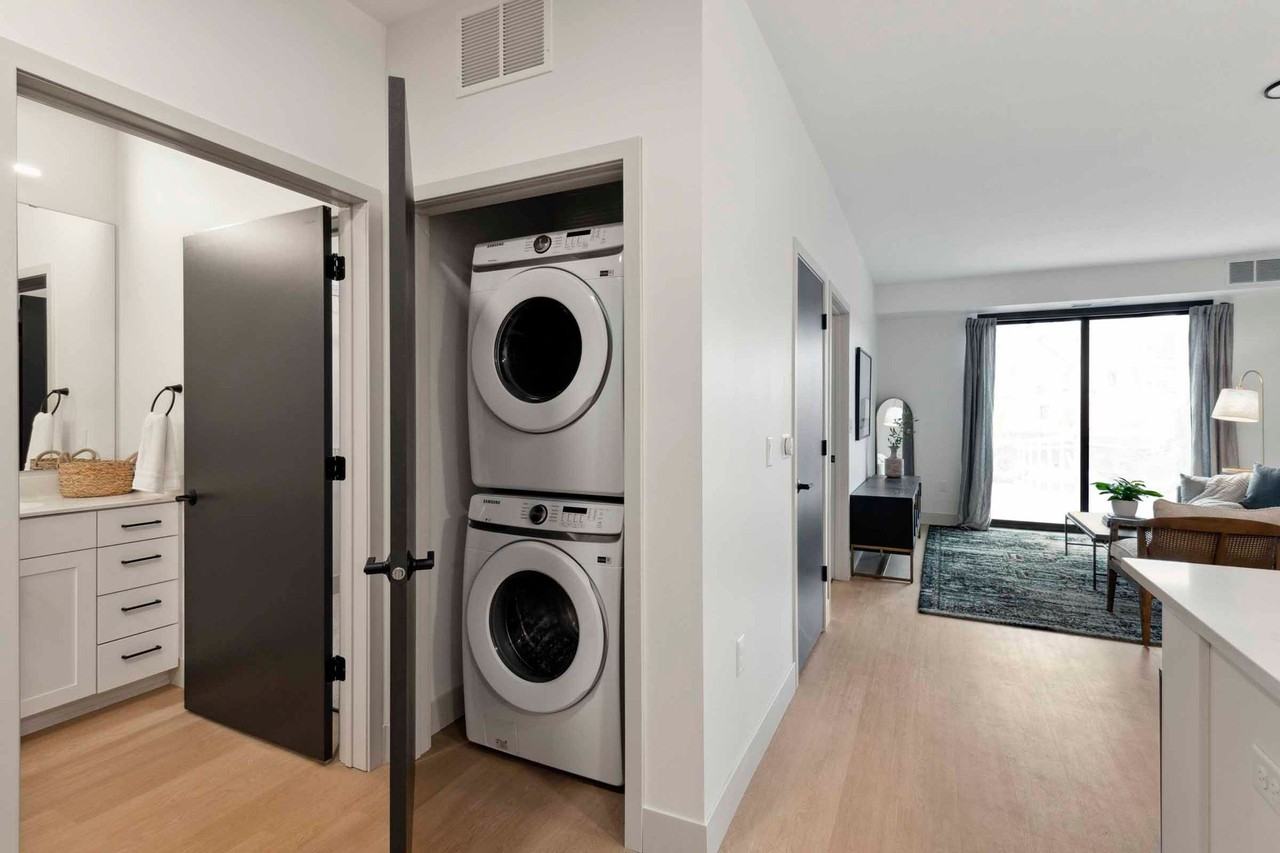 The Reeve Lakeside - Photo 5 of 48