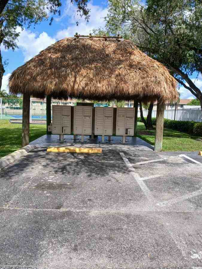 11174 Northwest 36th Street - Photo 6 of 10