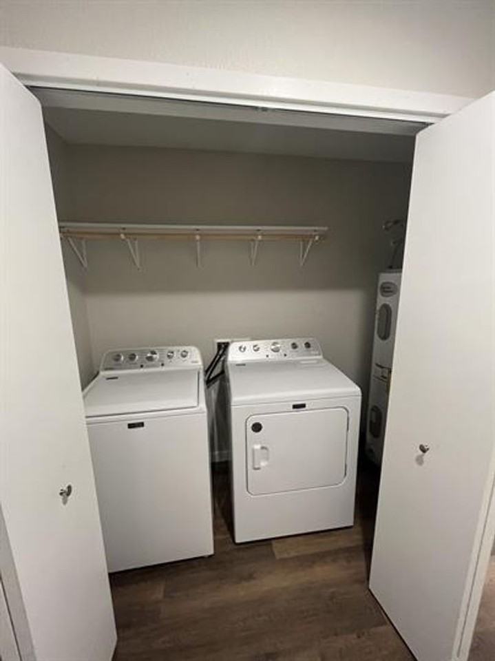 Edgeview Apartments - Photo 4 of 9
