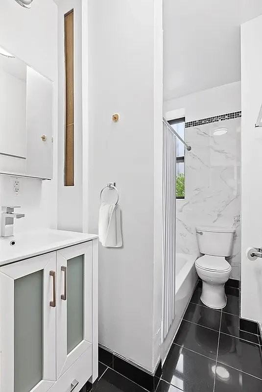 122 Norfolk St #16 - Photo 5 of 5