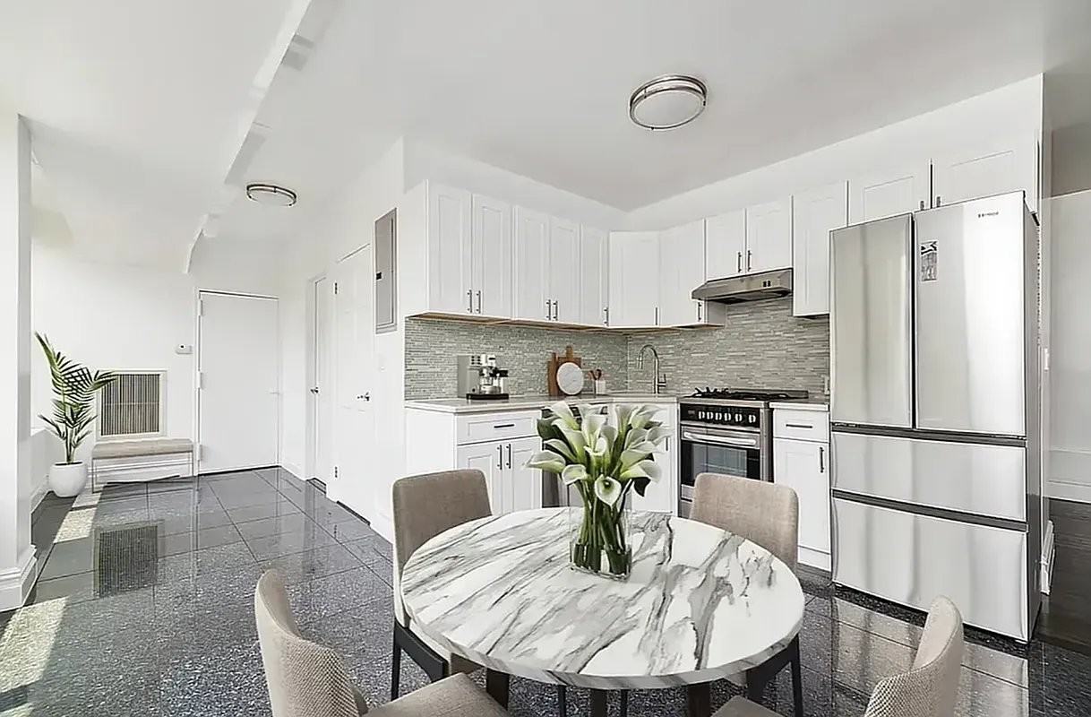 64 Delancey St #2ES - Photo 2 of 8