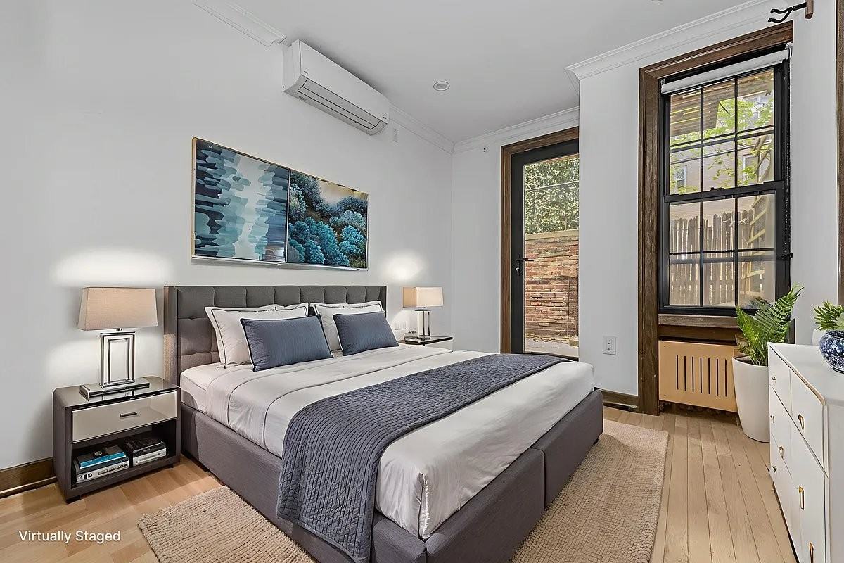 121 E 37th St #1C - Photo 3 of 7