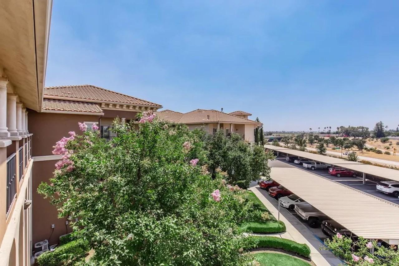 Villa Sorrento - Photo 5 of 7