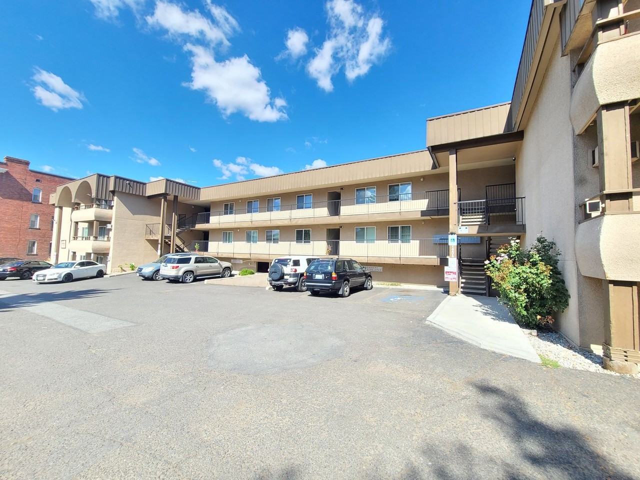 LaVista Citta - Photo 3 of 25