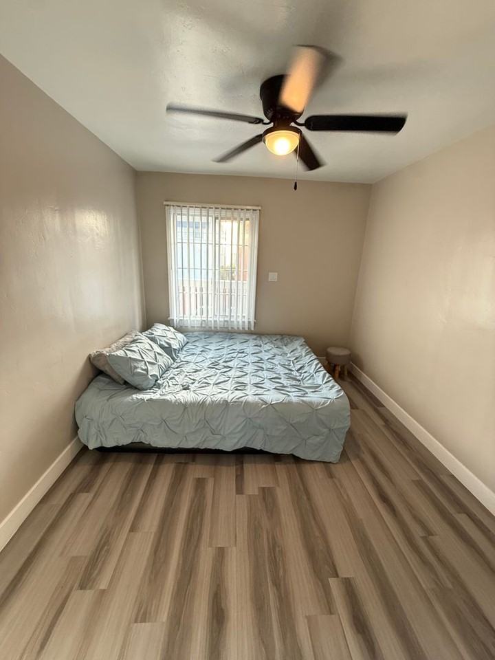 Sea View Apts - Photo 7 of 12