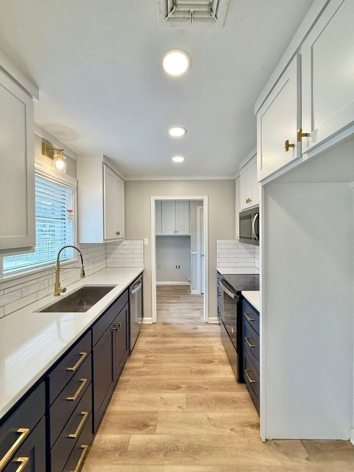 3820 Darrell Lane - Photo 6 of 20