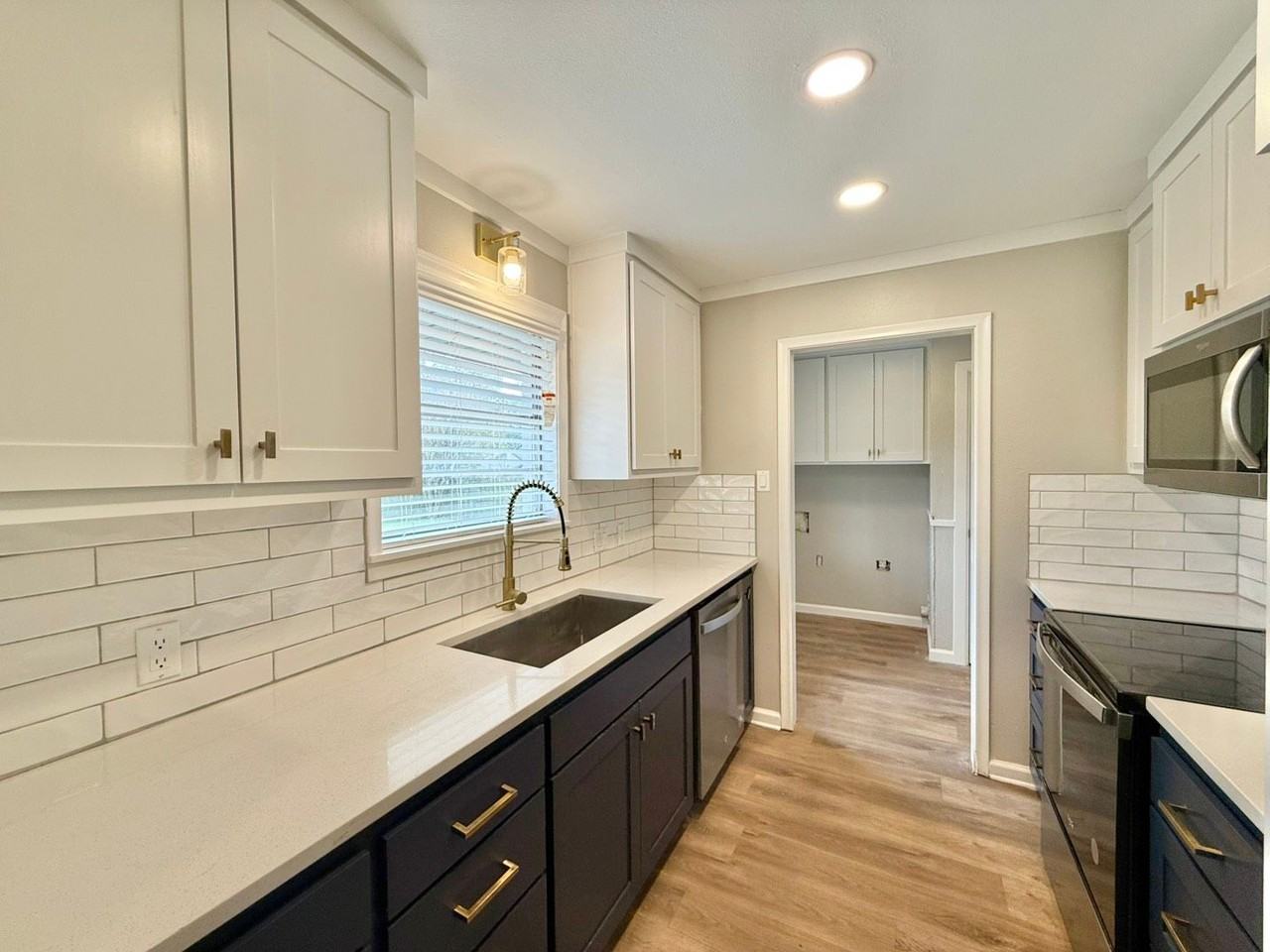 3820 Darrell Lane - Photo 7 of 20