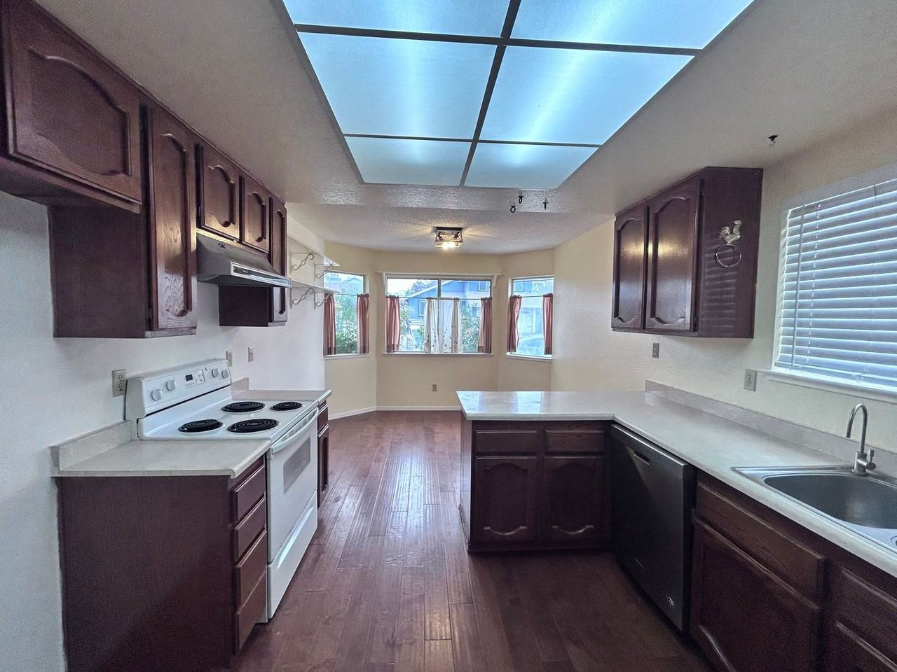 3950 Running Bear Way - Photo 5 of 15