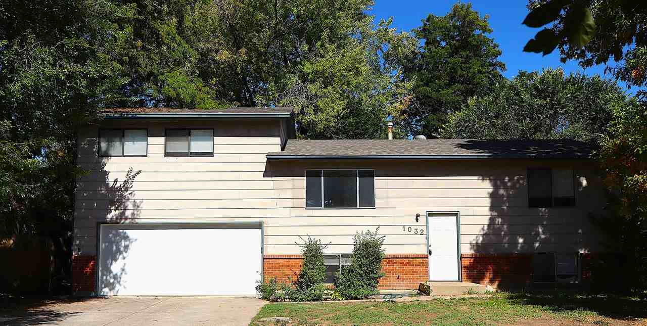 1032 East Prospect Road - Photo 2 of 15