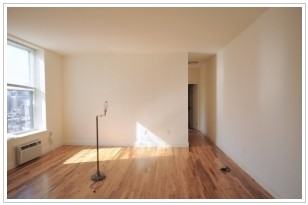 50 W 77th St 7 - Photo 2 of 5