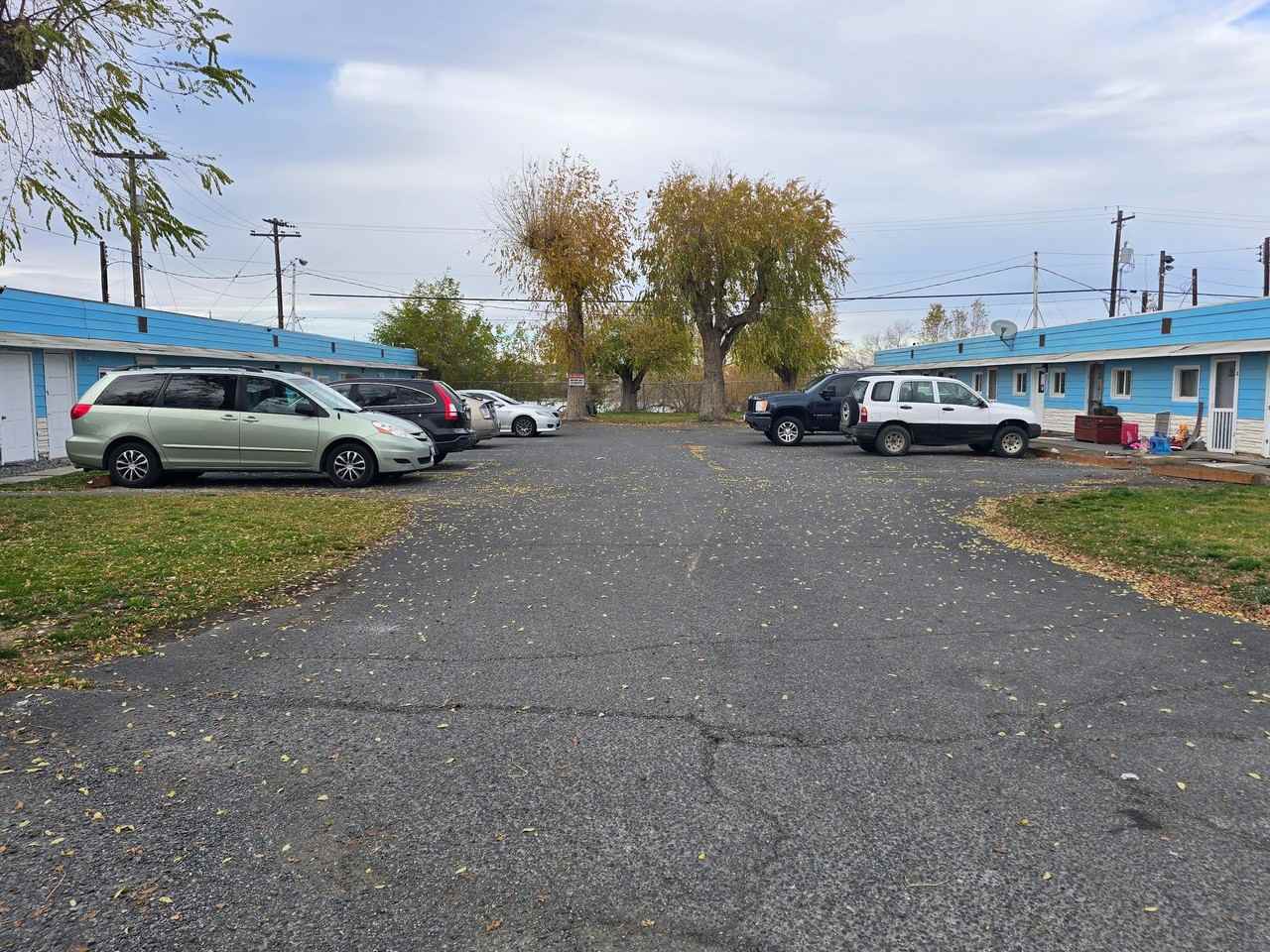 1056 W Marina Dr #3 - Photo 4 of 9