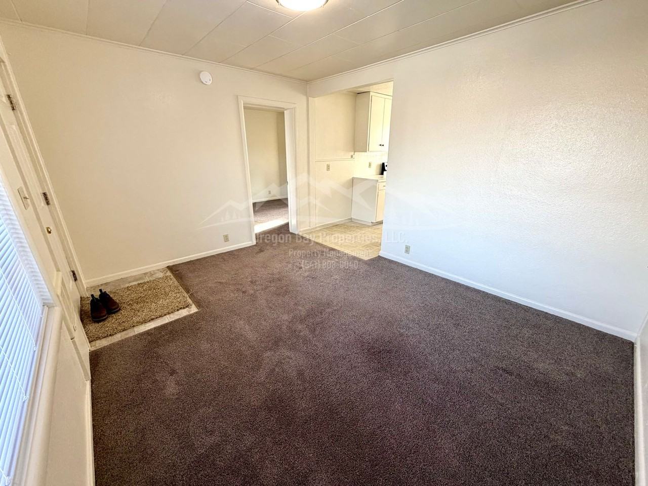 Winchester Ave. Apartments - Photo 3 of 16