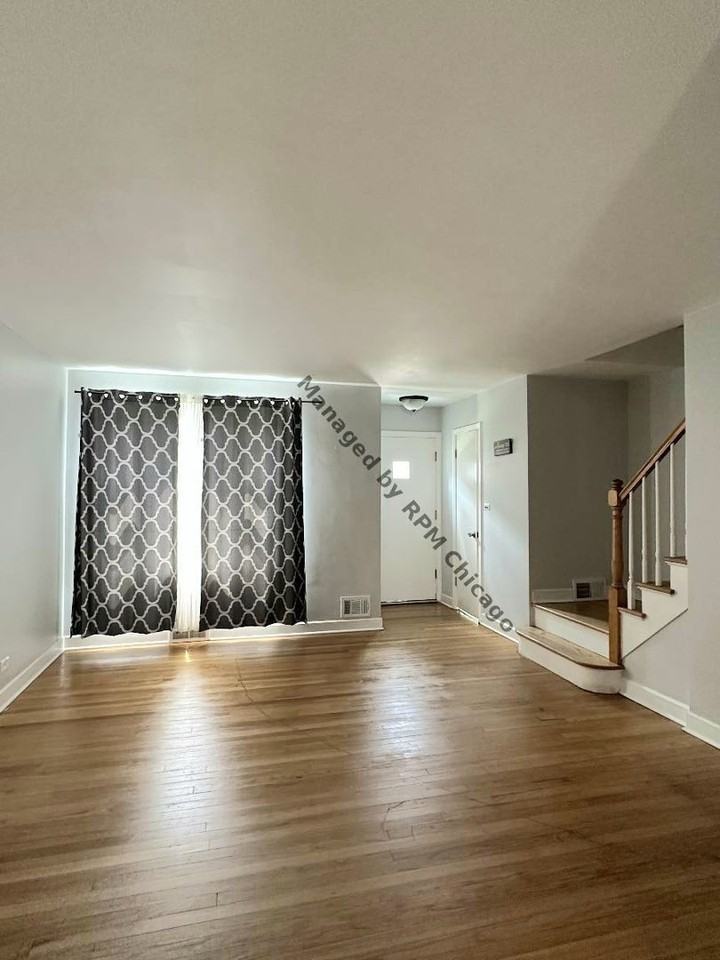 1420 North Harlem Avenue #E - Photo 5 of 31