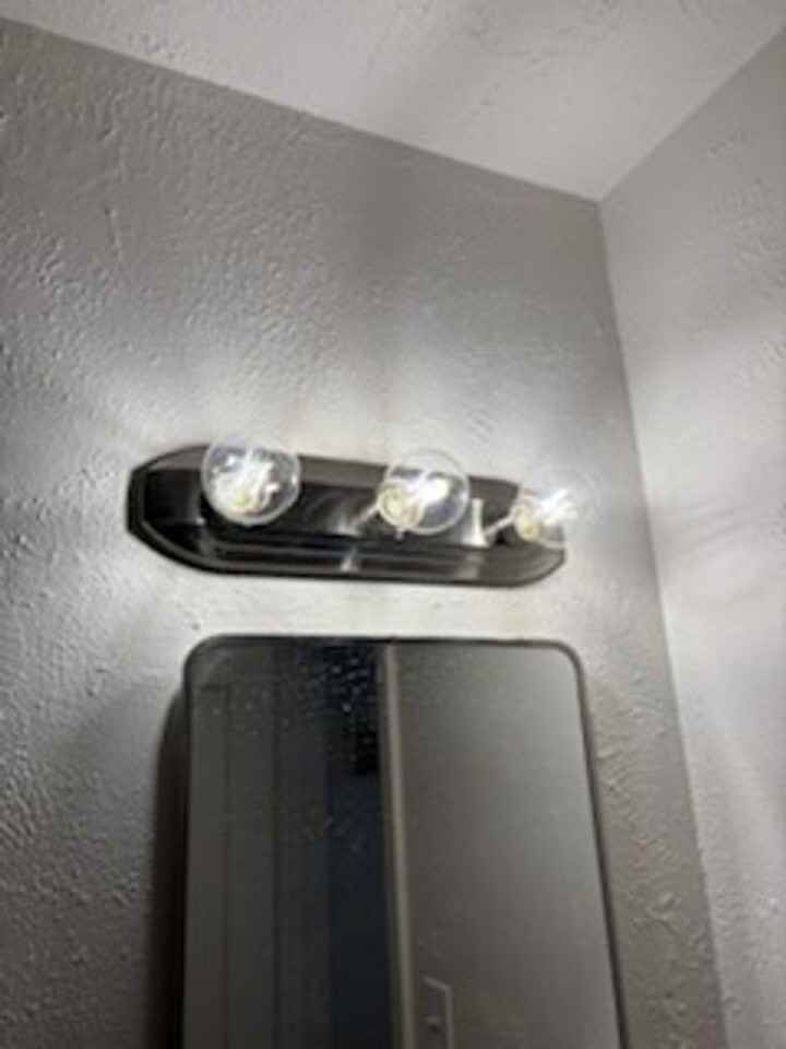 311 South 6th Street - Photo 3 of 10