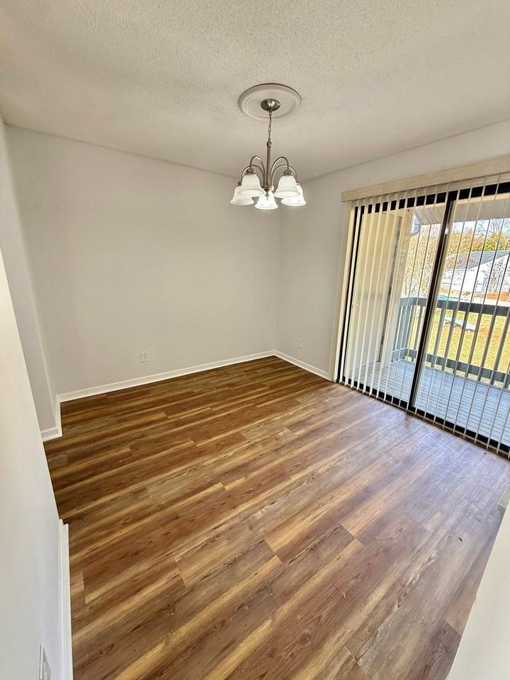 11015 Harrowfield Road - Photo 7 of 21